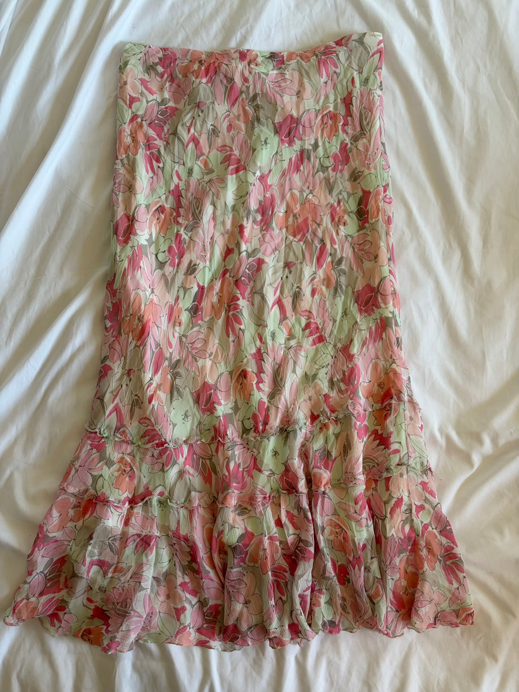 Vintage Y2K pastel floral maxi skirt with floaty hem