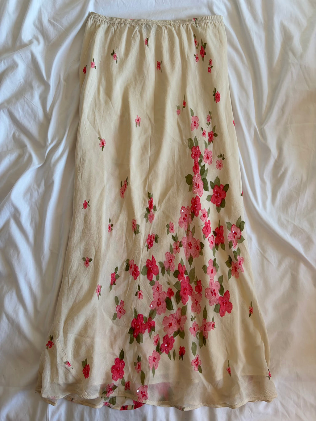 Vintage Y2K Italian maxi skirt with pink floral detail and beads