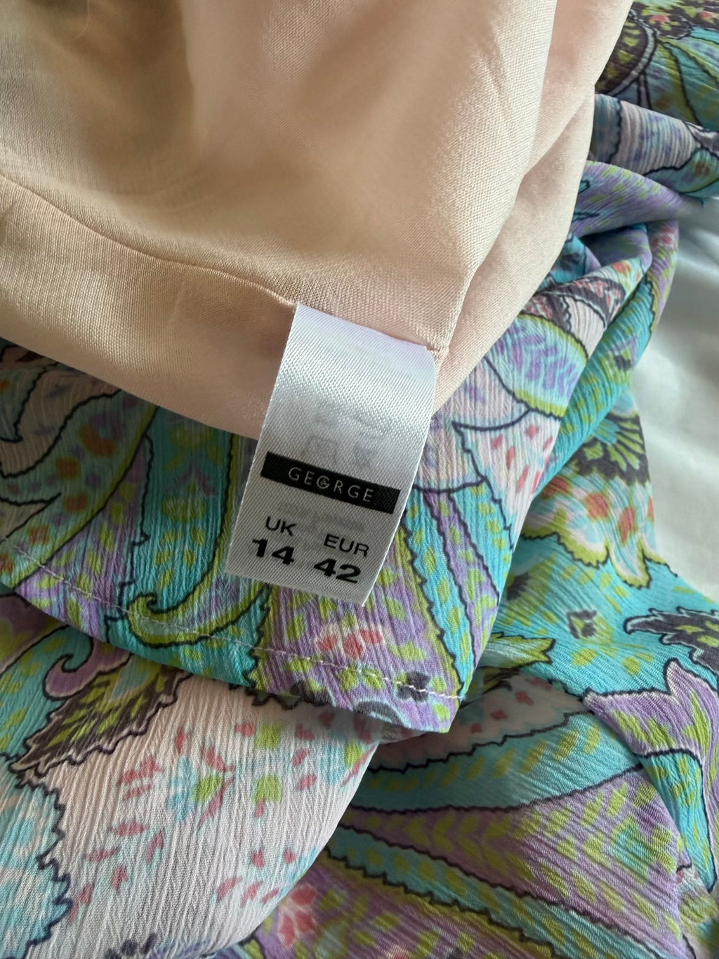 Vintage Y2K Pastel Lilac Paisley Midi Skirt with Ruffle Hem