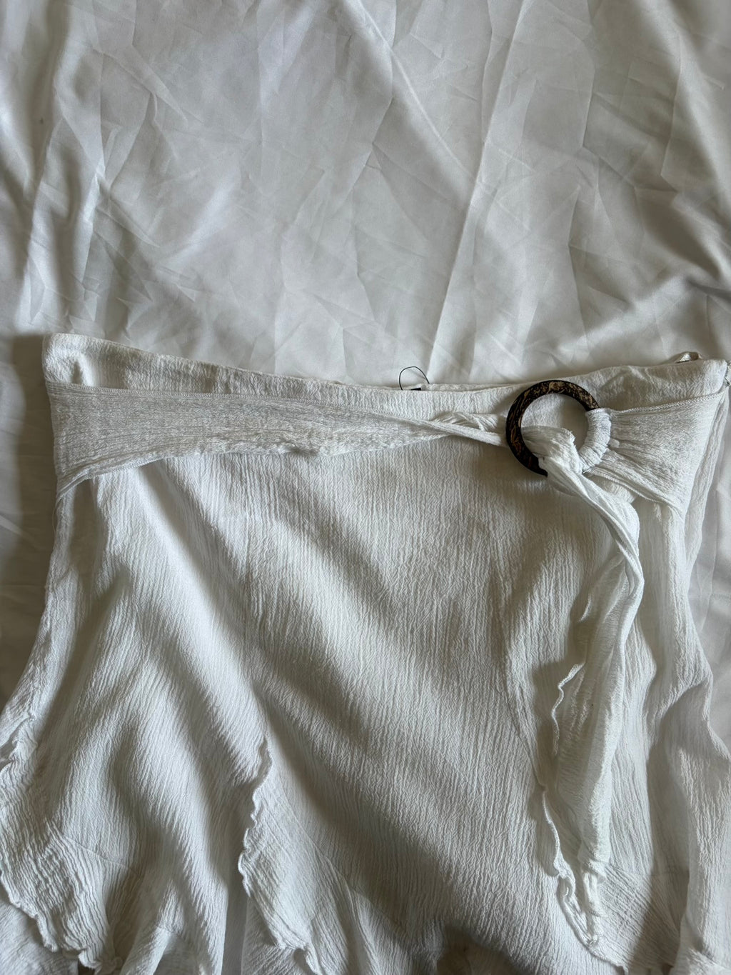 Vintage Y2K Jane Norman White Midi Skirt with Wooden O Ring Detail and Mermaid Hem