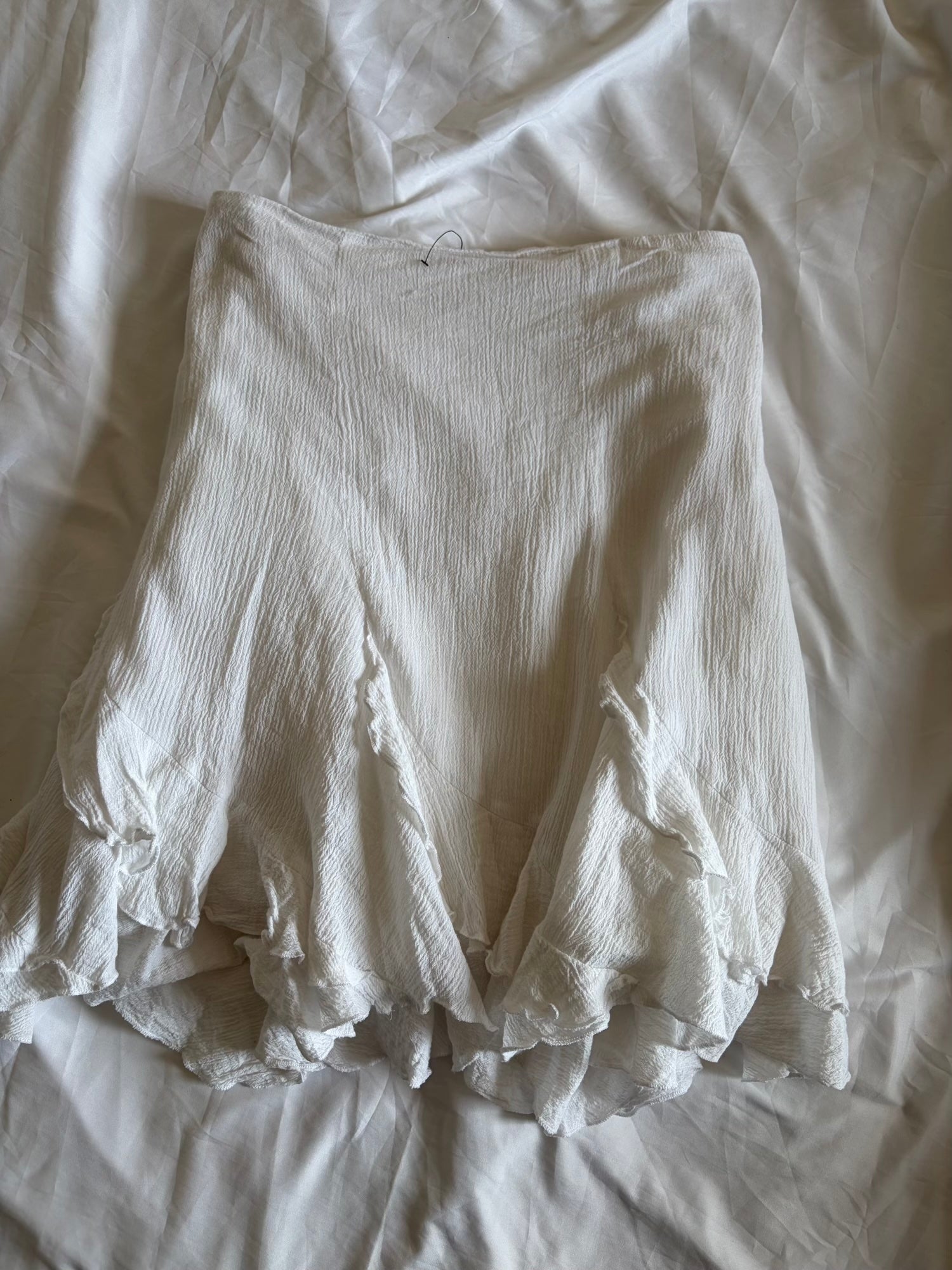 Vintage Y2K Jane Norman White Midi Skirt with Wooden O Ring Detail and Mermaid Hem