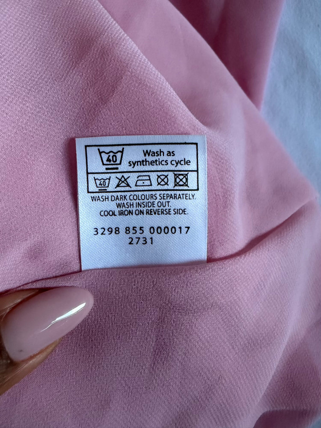 Vintage Y2K Italian baby pink cami with ruffle hem and floral applique detail