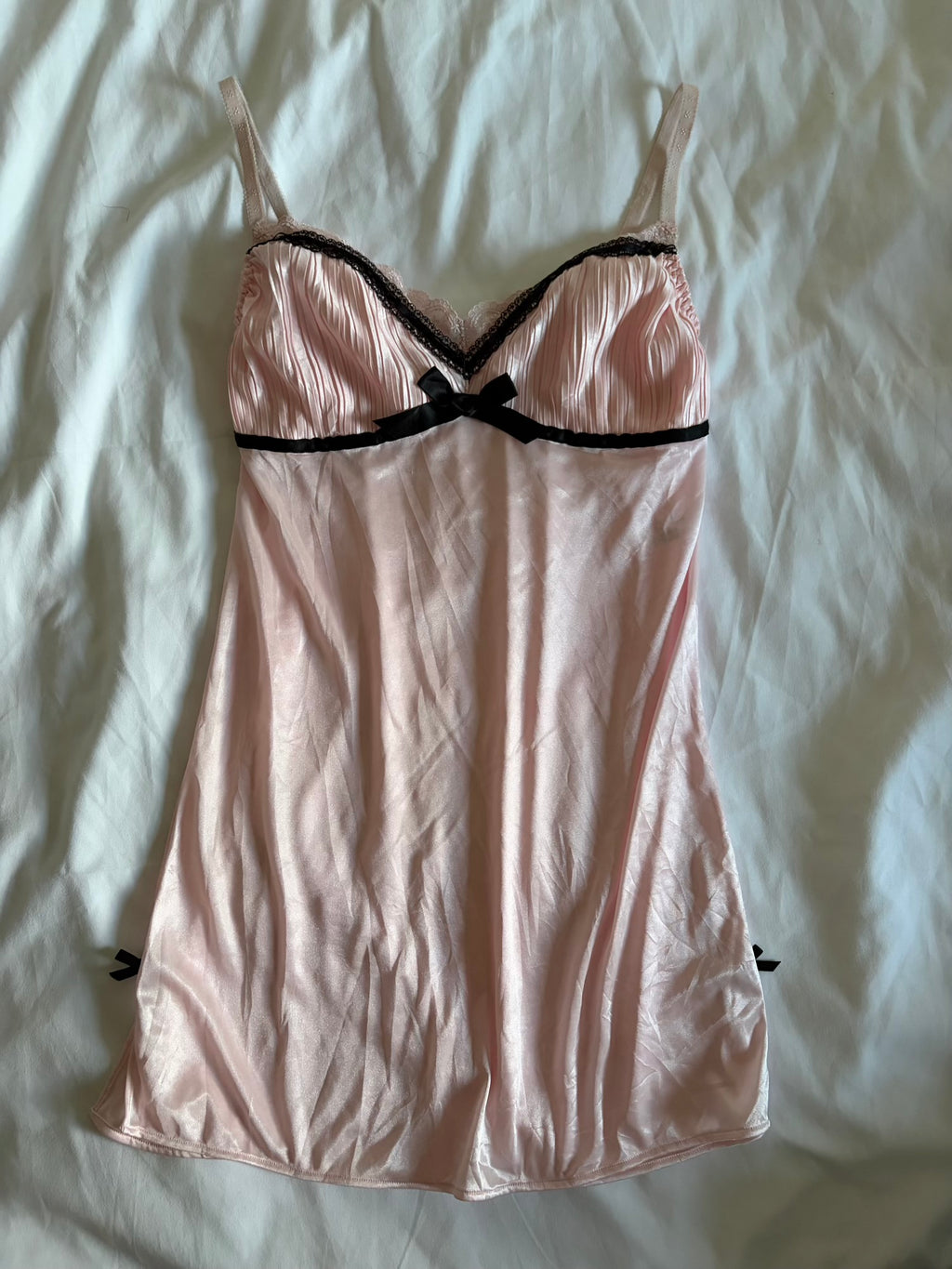 Vintage Y2K Japanese baby pink and satin babydoll style cami with black details and ribbon