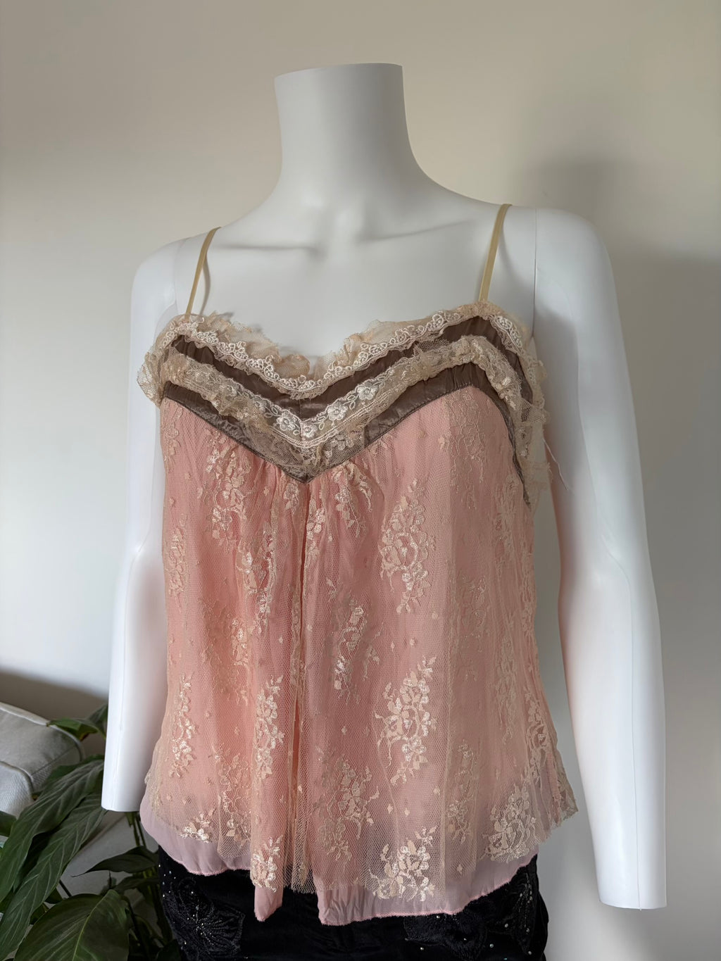 Vintage 2000s Lace Coquette Cami with Embroidery
