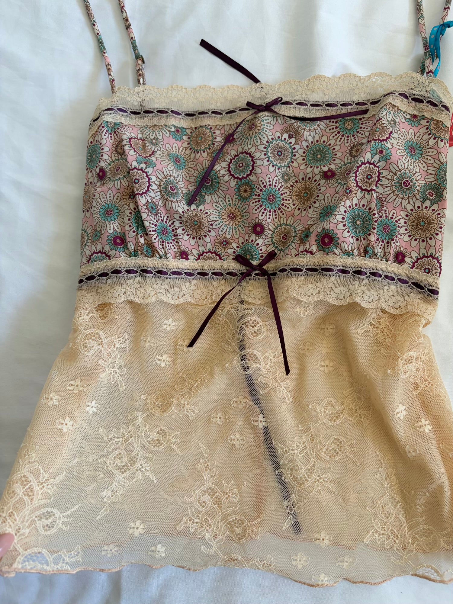 Vintage Y2K Beige Coquette Lace and Floral Cami with Purple Detailing