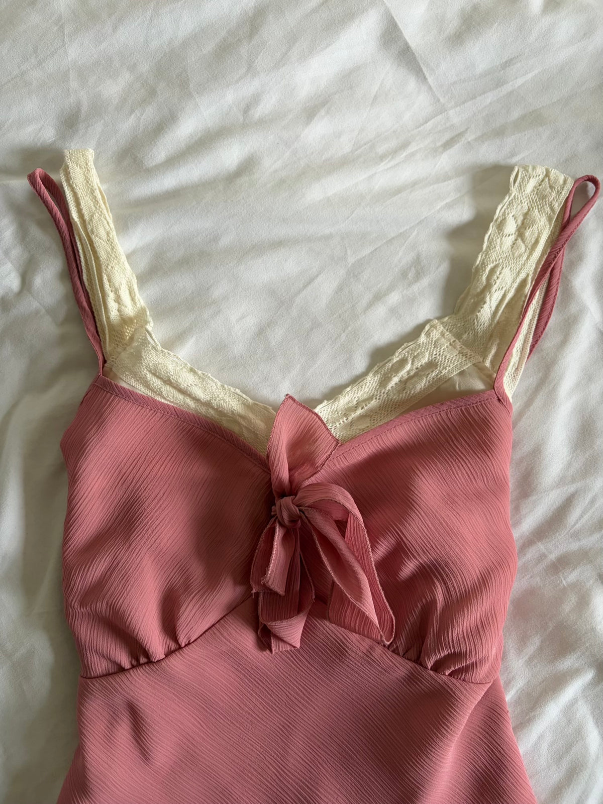 Vintage 1990s Dusty Pink Tie Bust Cami with Built-In Lace Cami