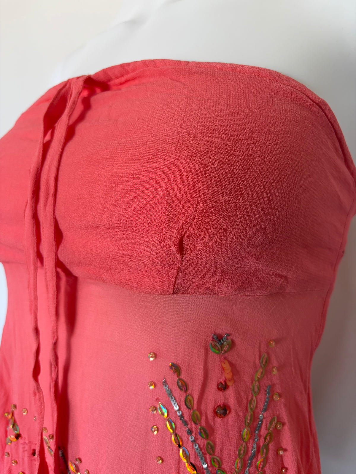 Vintage 2000s Morgan de Toi Coral Beaded Sequin Bandeau Halter