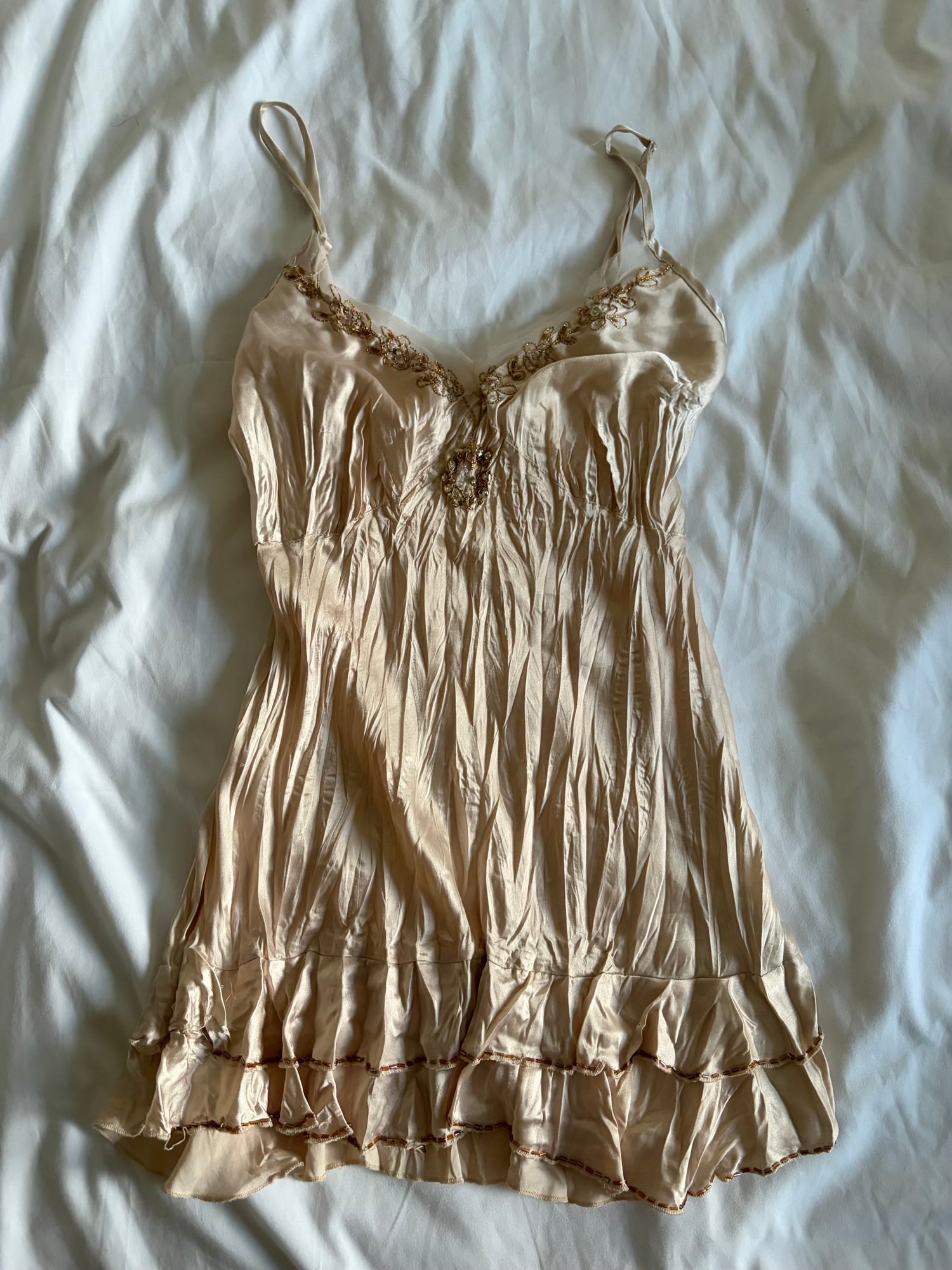 Vintage Y2K blush ruffle hem cami with bronze beaded detail and sequins