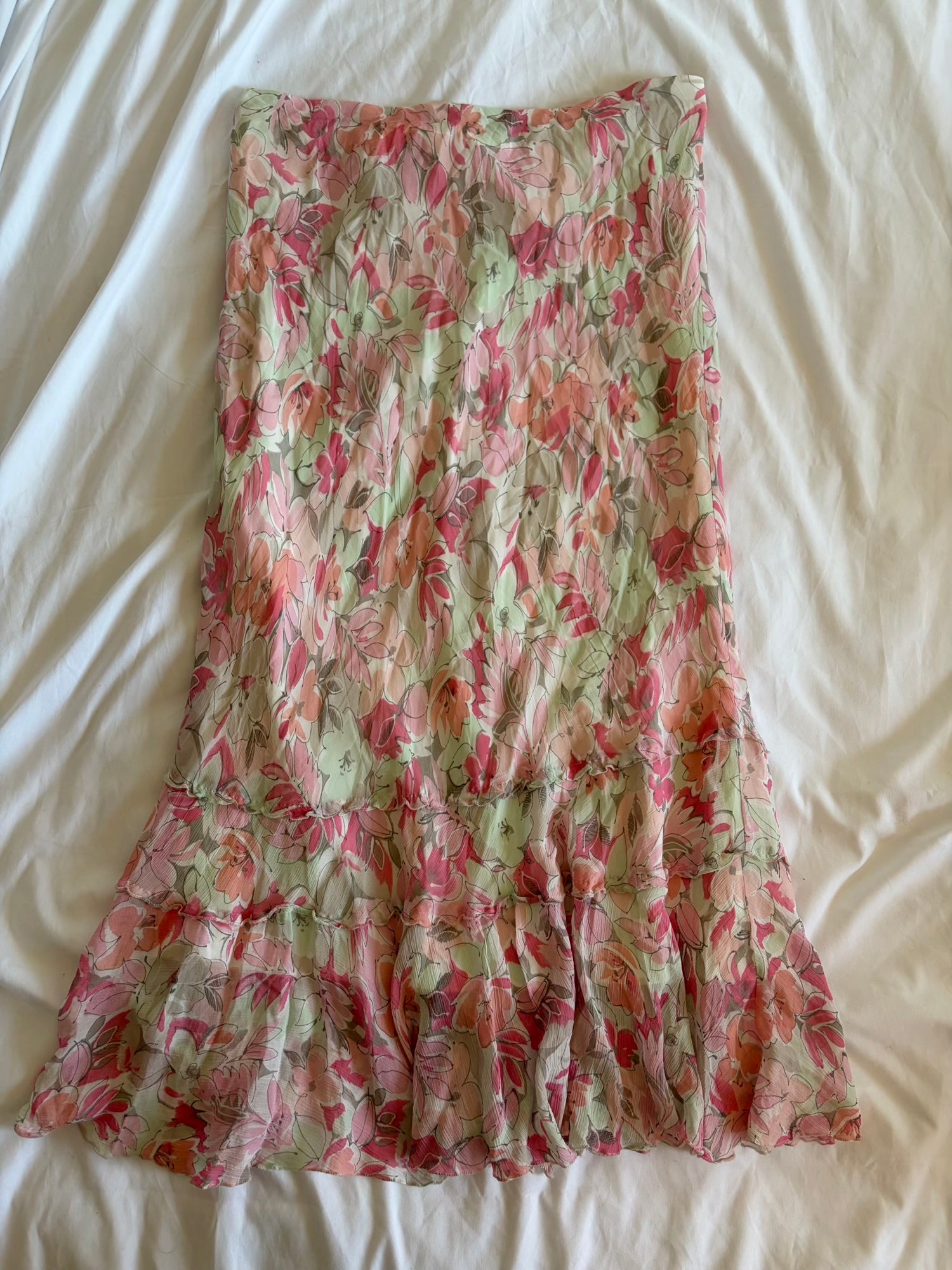 Vintage Y2K pastel floral maxi skirt with floaty hem