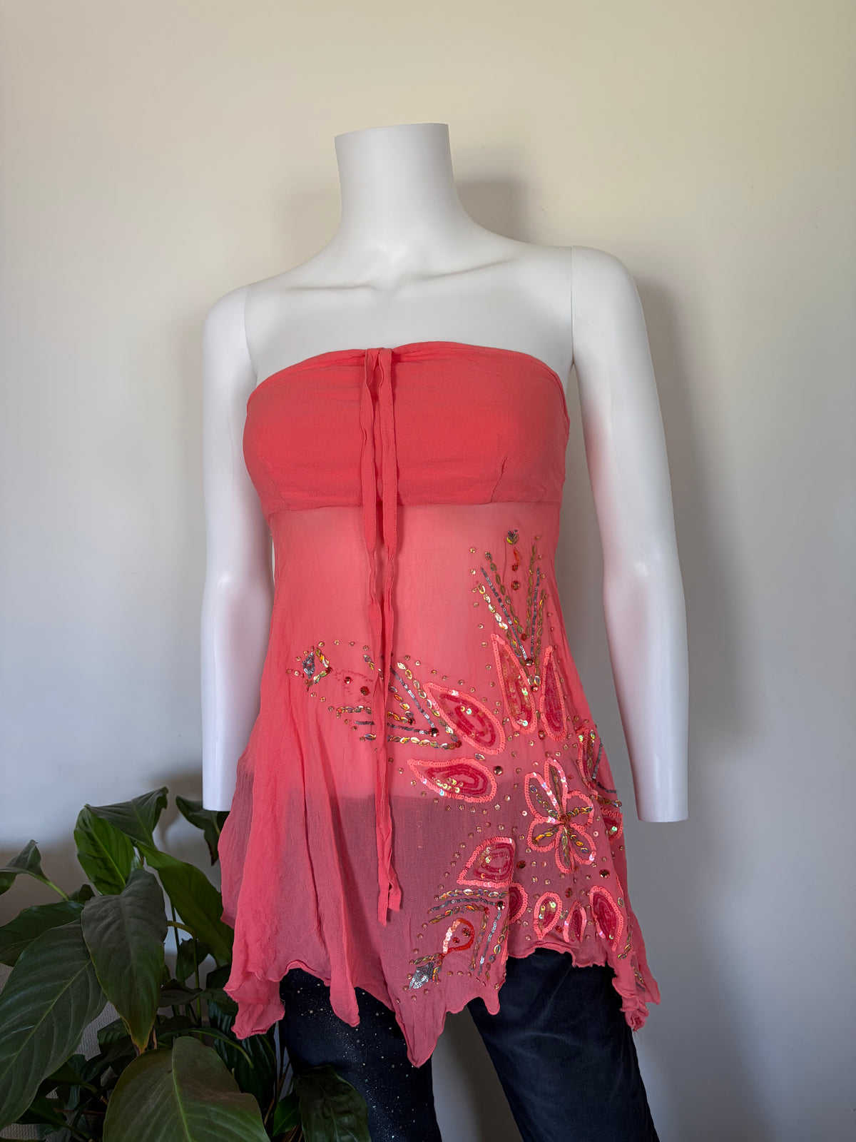 Vintage 2000s Morgan de Toi Coral Beaded Sequin Bandeau Halter