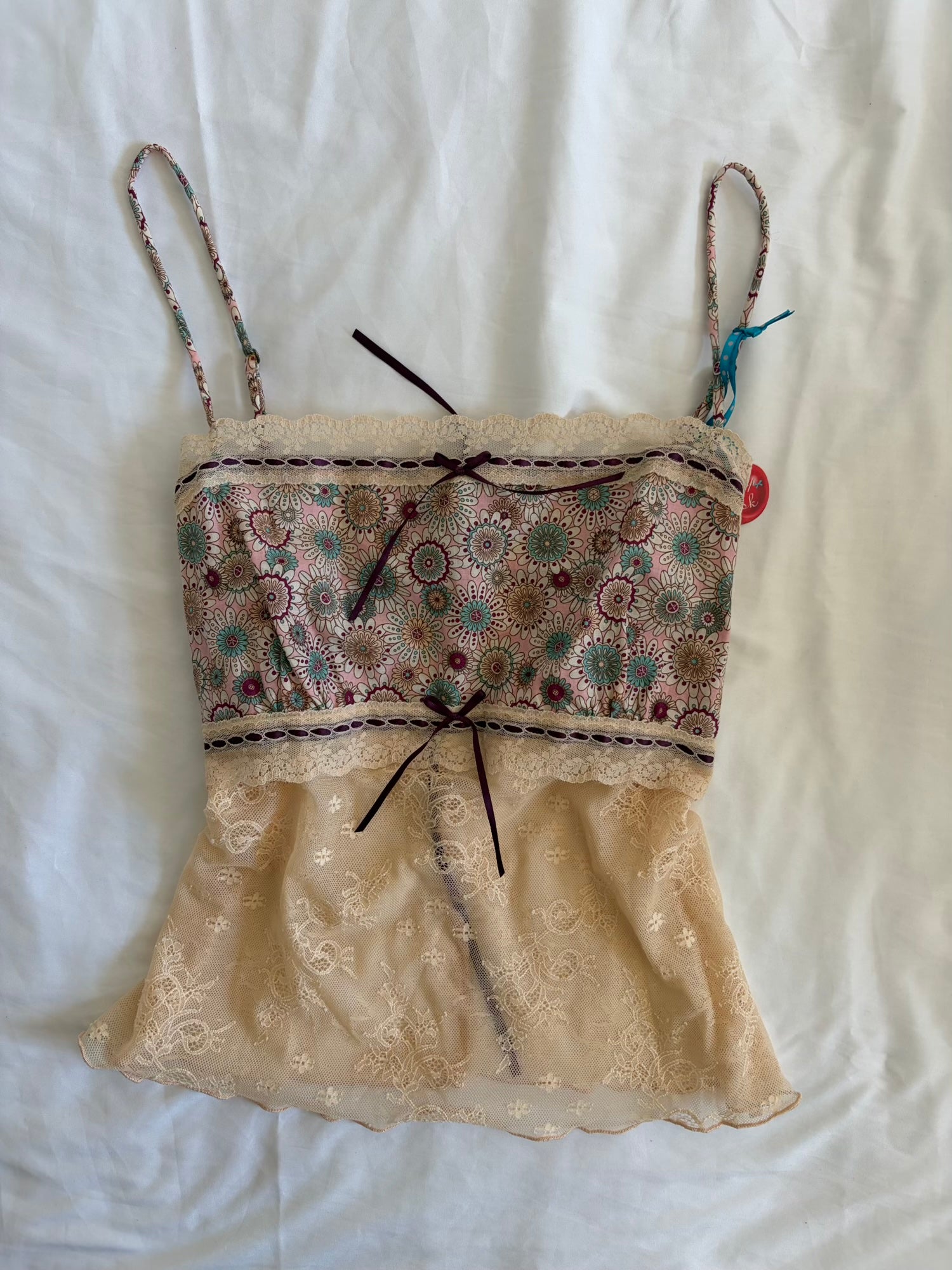 Vintage Y2K Beige Coquette Lace and Floral Cami with Purple Detailing