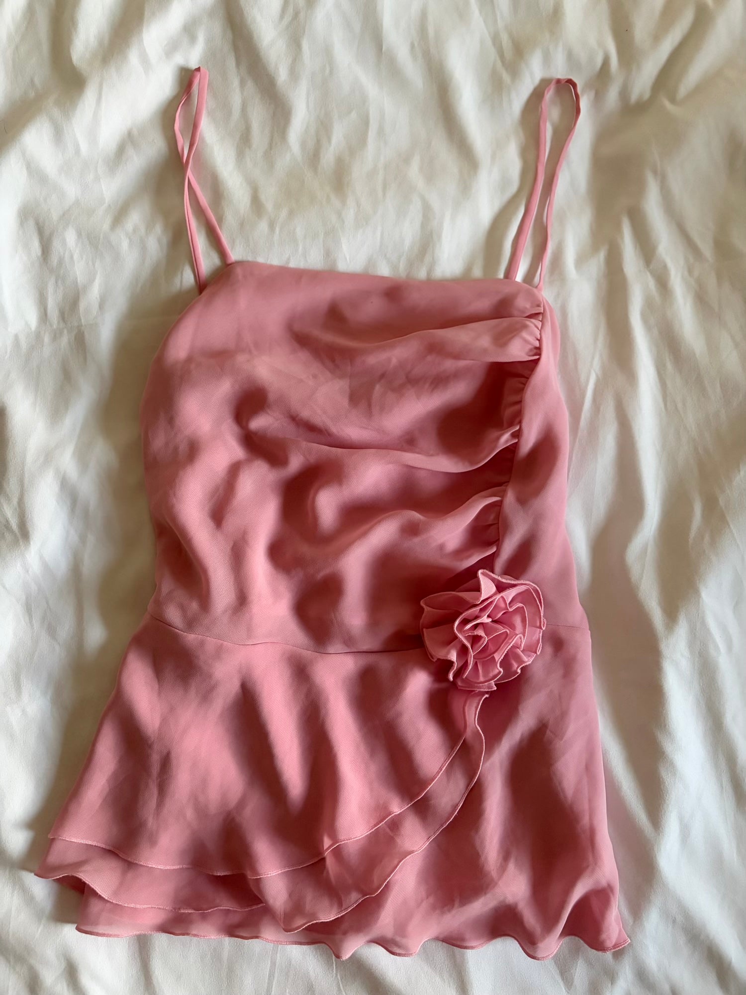 Vintage Y2K Italian baby pink cami with ruffle hem and floral applique detail
