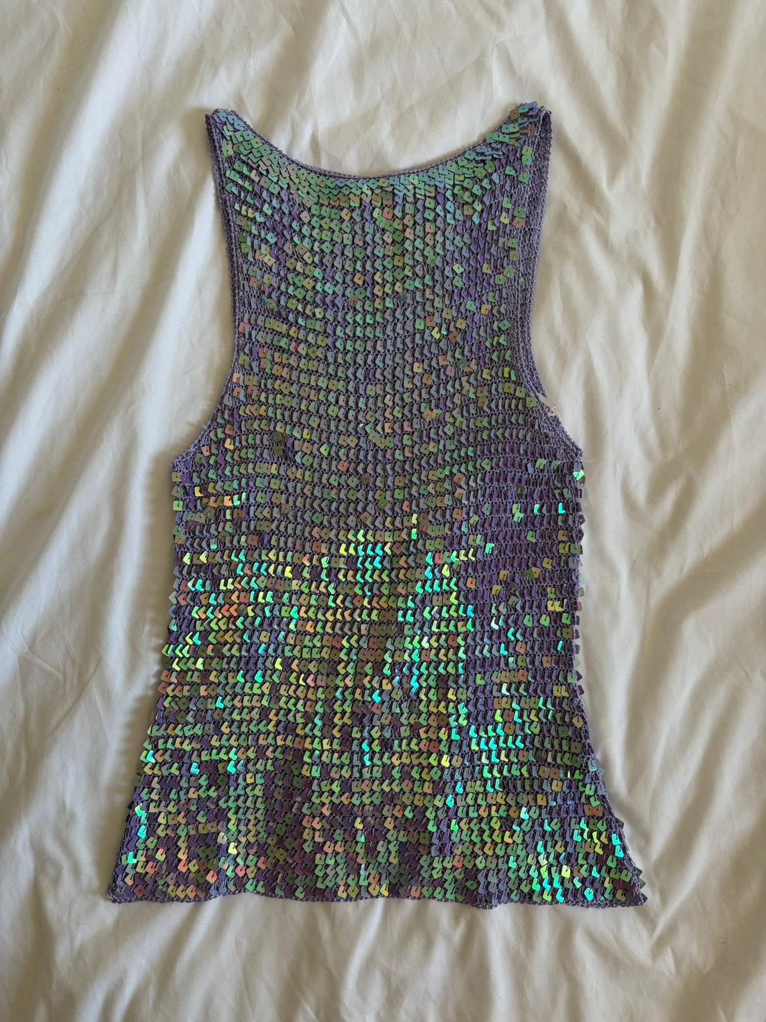 Vintage Y2K lilac boatneck crochet sequin cami top with keyhole closure
