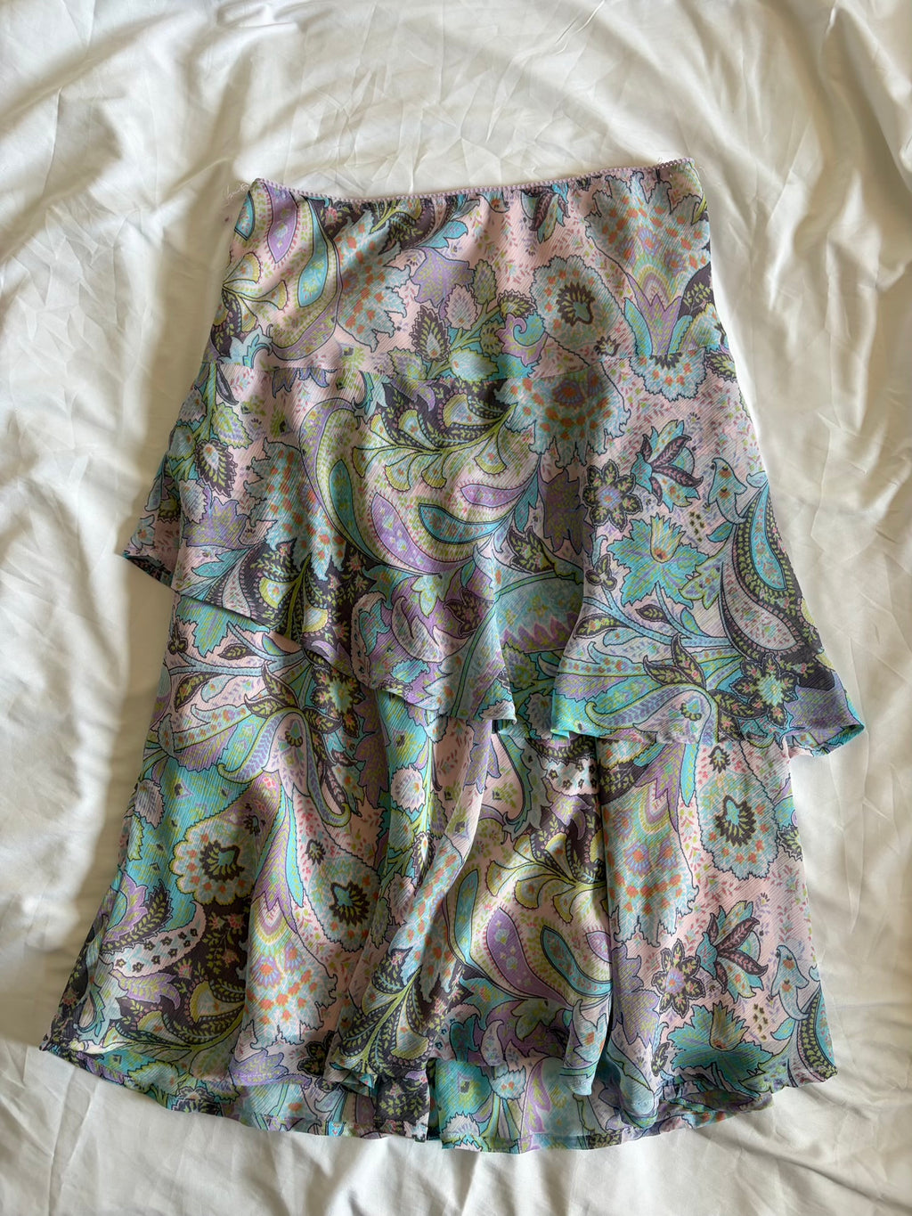 Vintage Y2K Pastel Lilac Paisley Midi Skirt with Ruffle Hem
