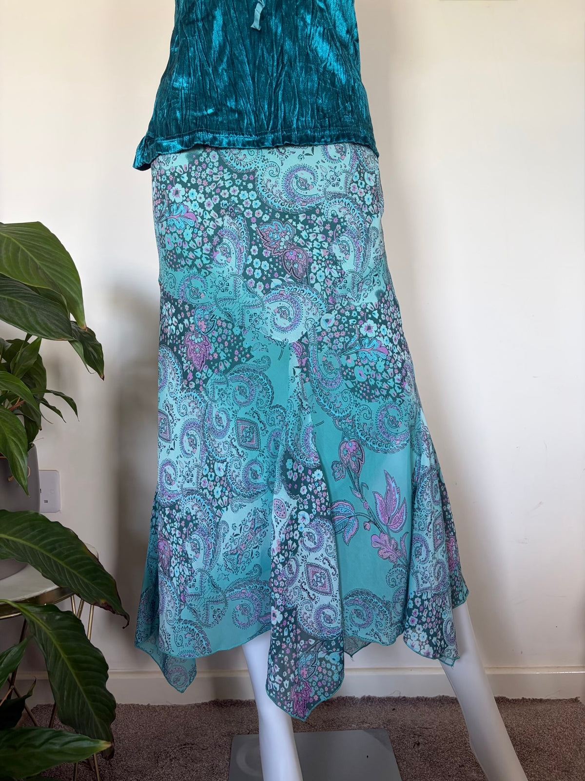 Vintage 1990s Per Una Turquoise Paisley Floral Handkerchief-Hem Skirt