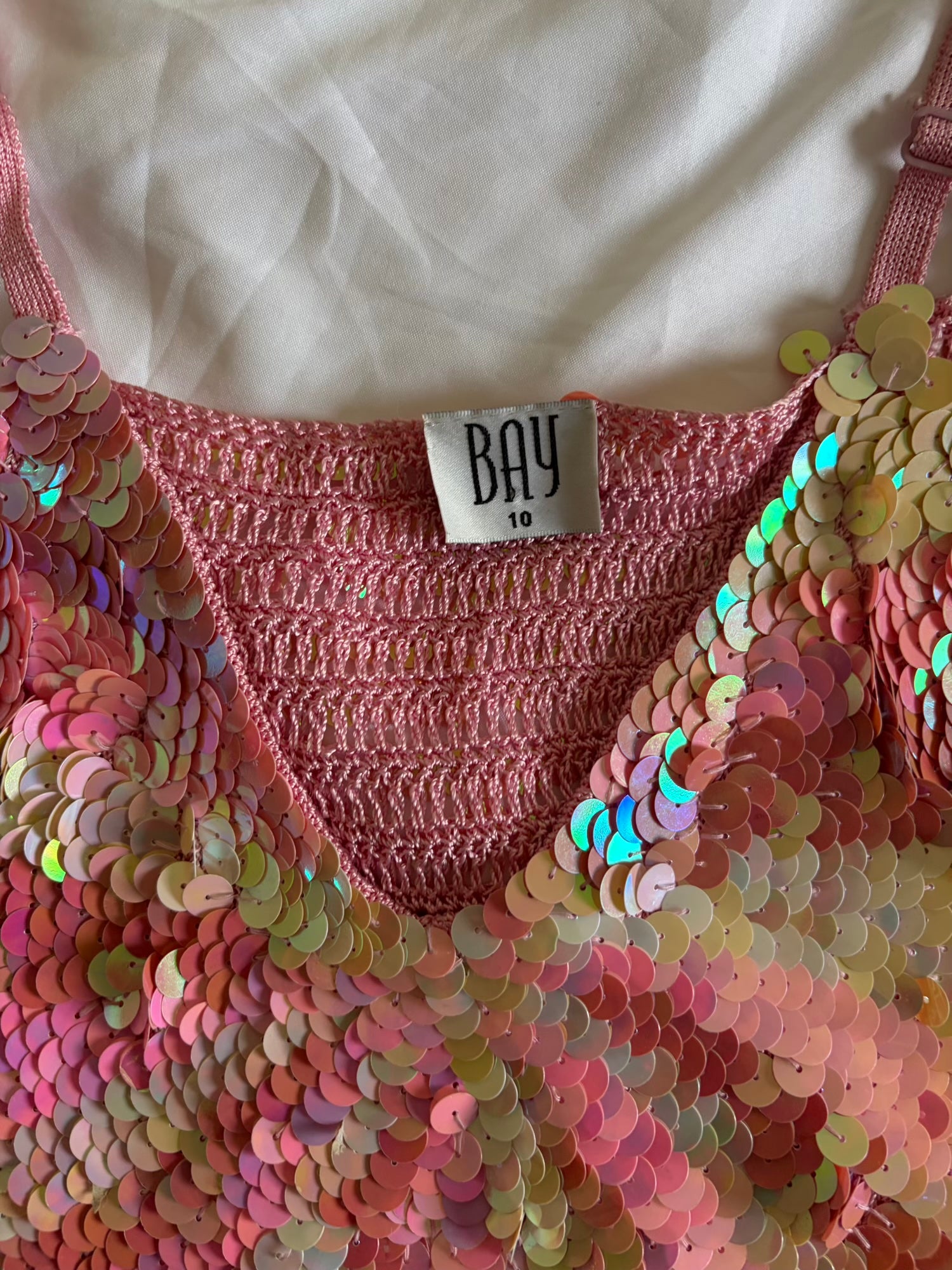 Vintage Y2K Bay Strawberry Milkshake Pink Crochet Sequin Cami