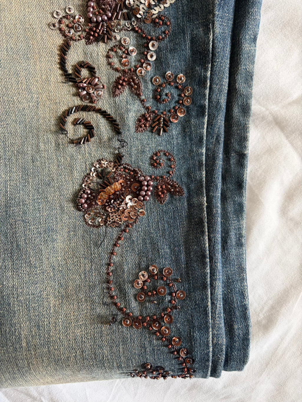 Vintage 2000s Mid Rise Bootcut Flared Jeans with Brown Embellishment and Beads