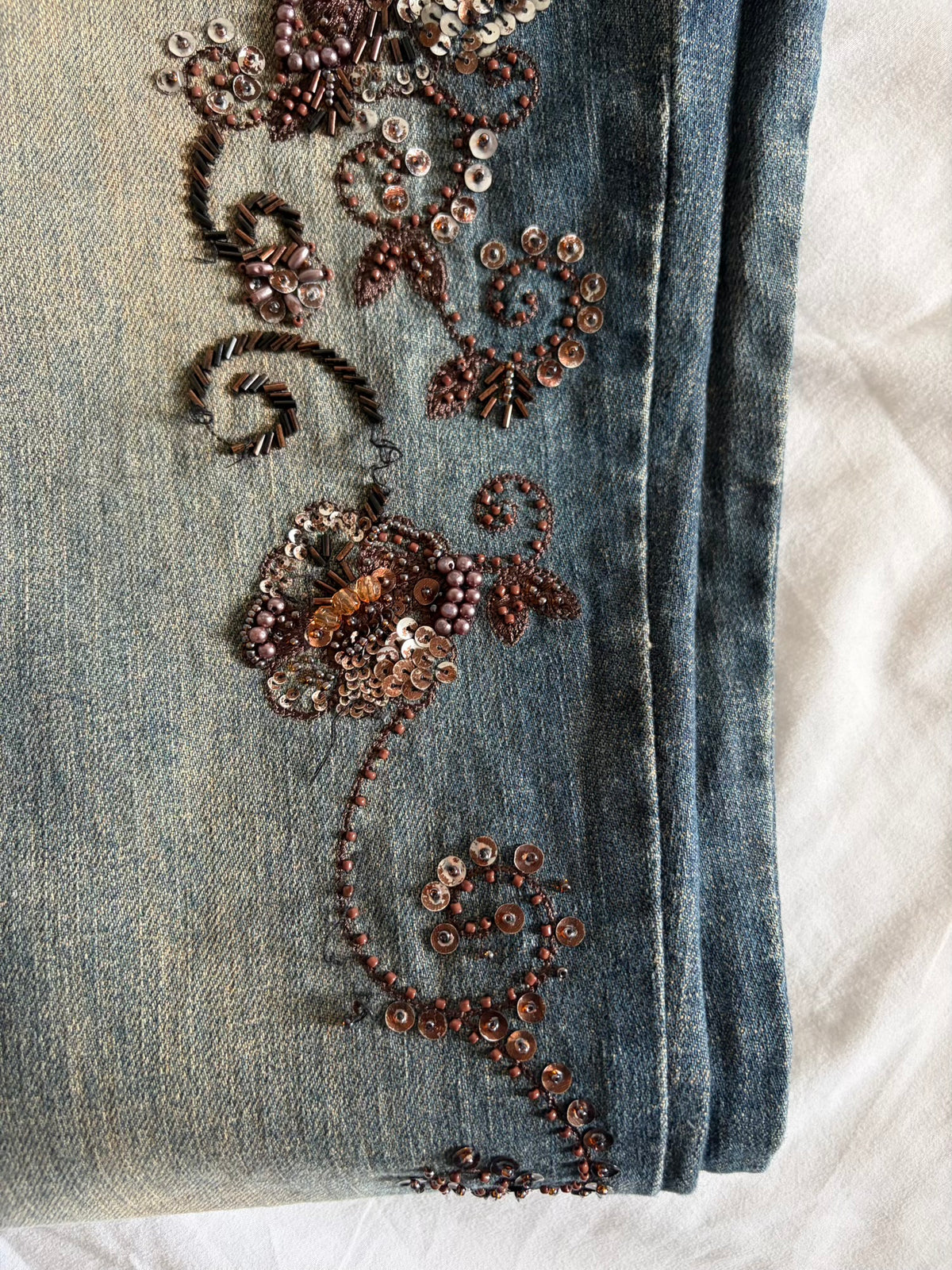 Vintage 2000s Mid Rise Bootcut Flared Jeans with Brown Embellishment and Beads