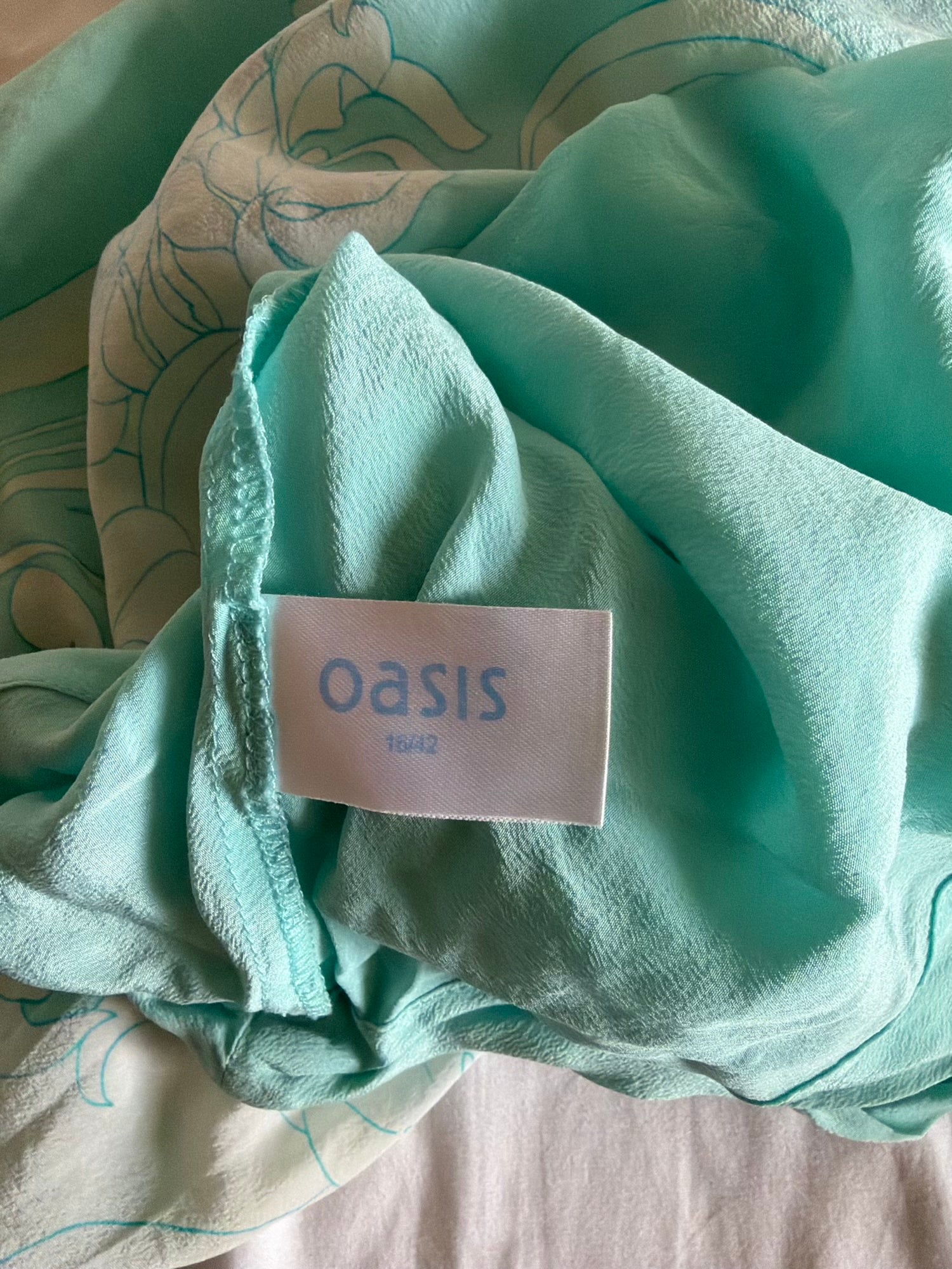 Vintage Y2K Turquoise and White Silk Floral Cami with Double Hem