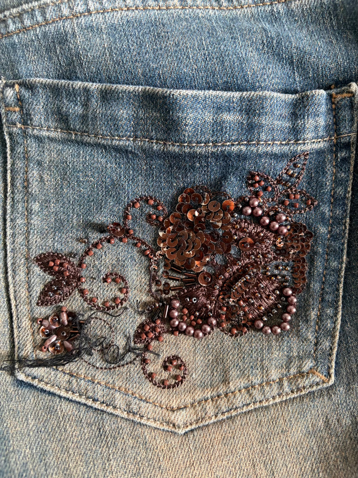 Vintage 2000s Mid Rise Bootcut Flared Jeans with Brown Embellishment and Beads