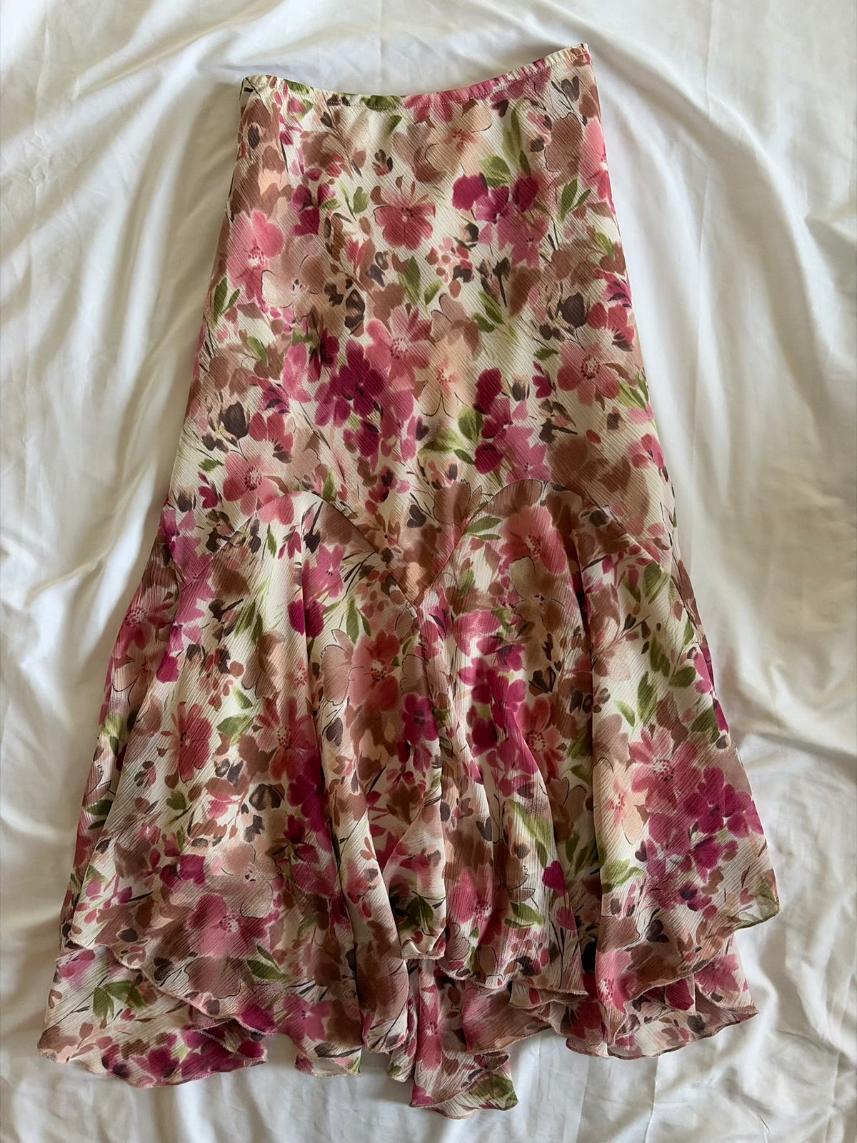 Vintage 1990s Floaty Floral Skirt with Rose Pink Detailing (Per Una)