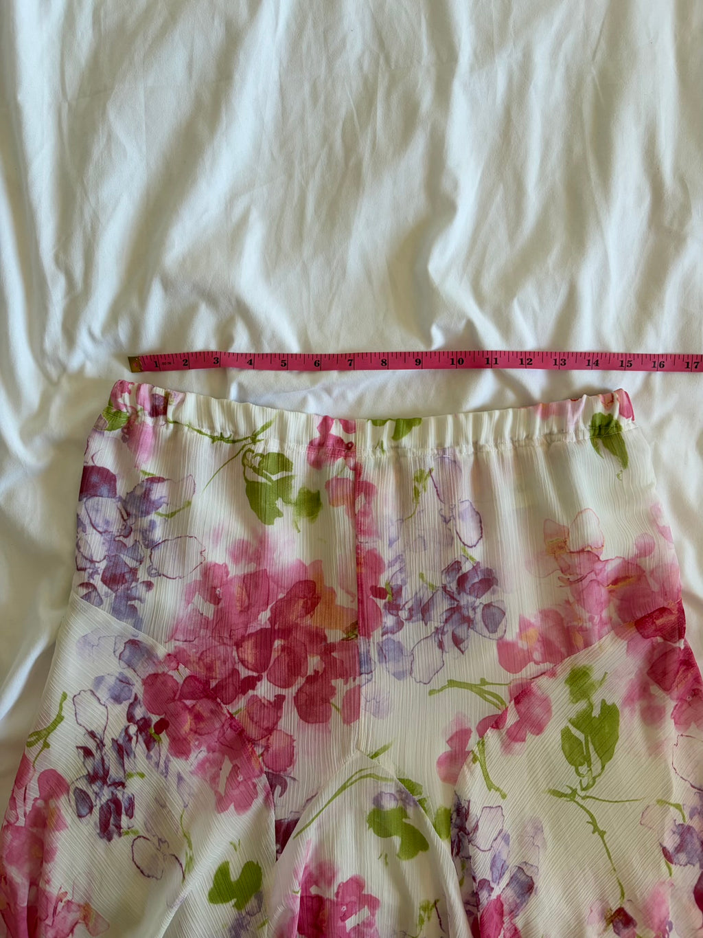 Vintage 1990s Italian cream romantic midi skirt with pastel florals