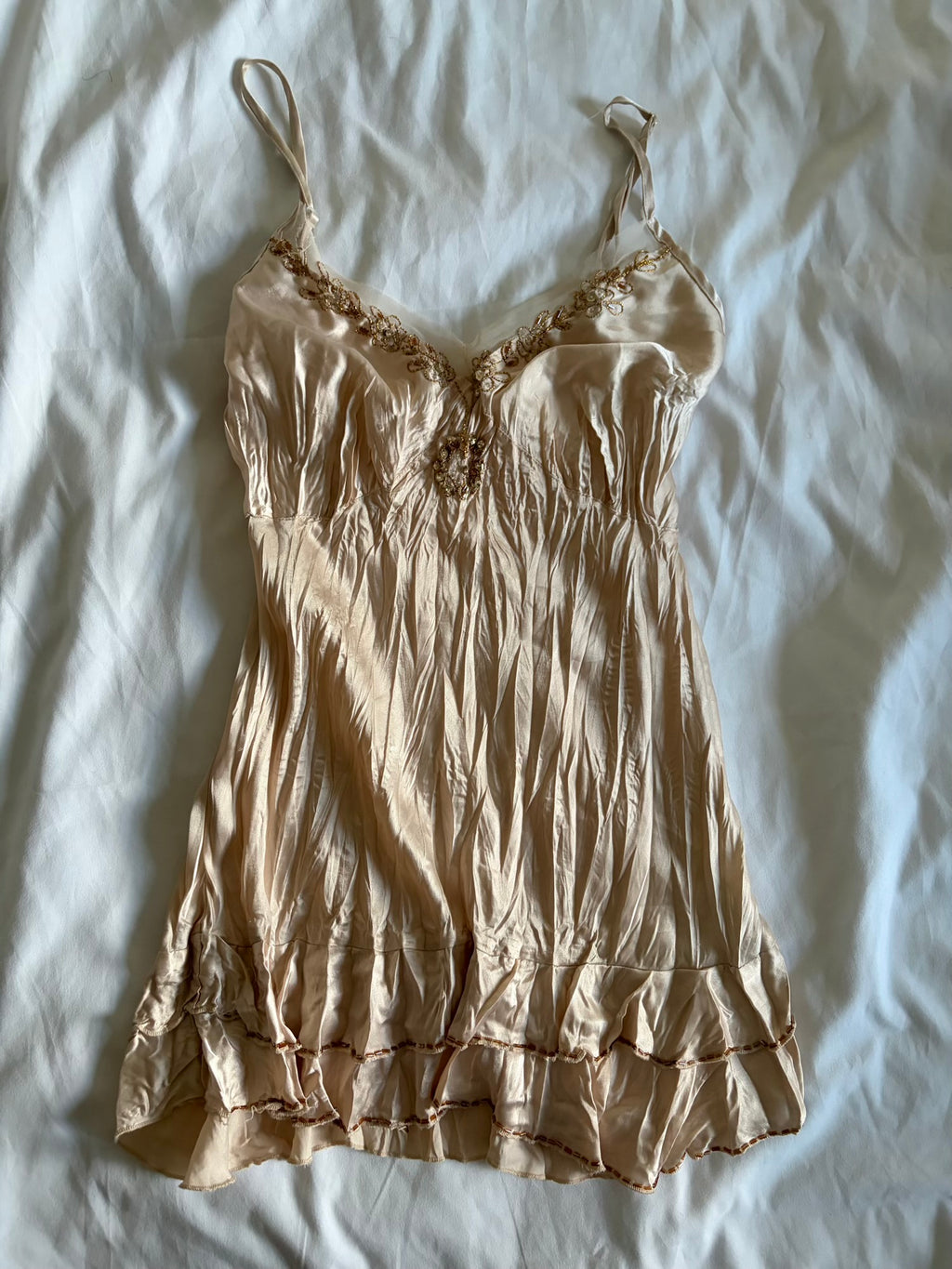 Vintage Y2K blush ruffle hem cami with bronze beaded detail and sequins