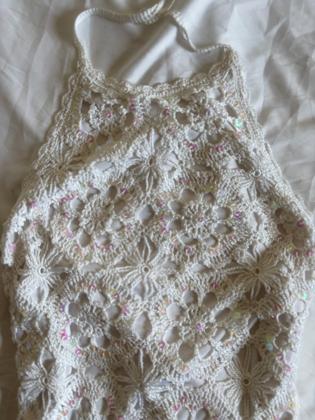 Vintage Y2K White Iridescent Sequin Crochet Openback Halterneck Cami