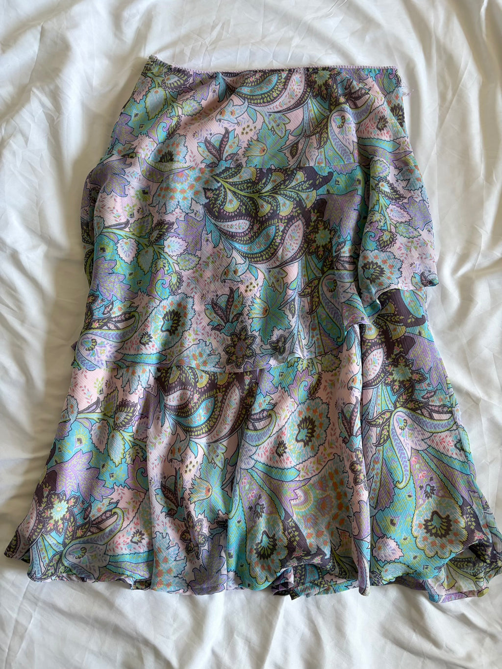Vintage Y2K Pastel Lilac Paisley Midi Skirt with Ruffle Hem