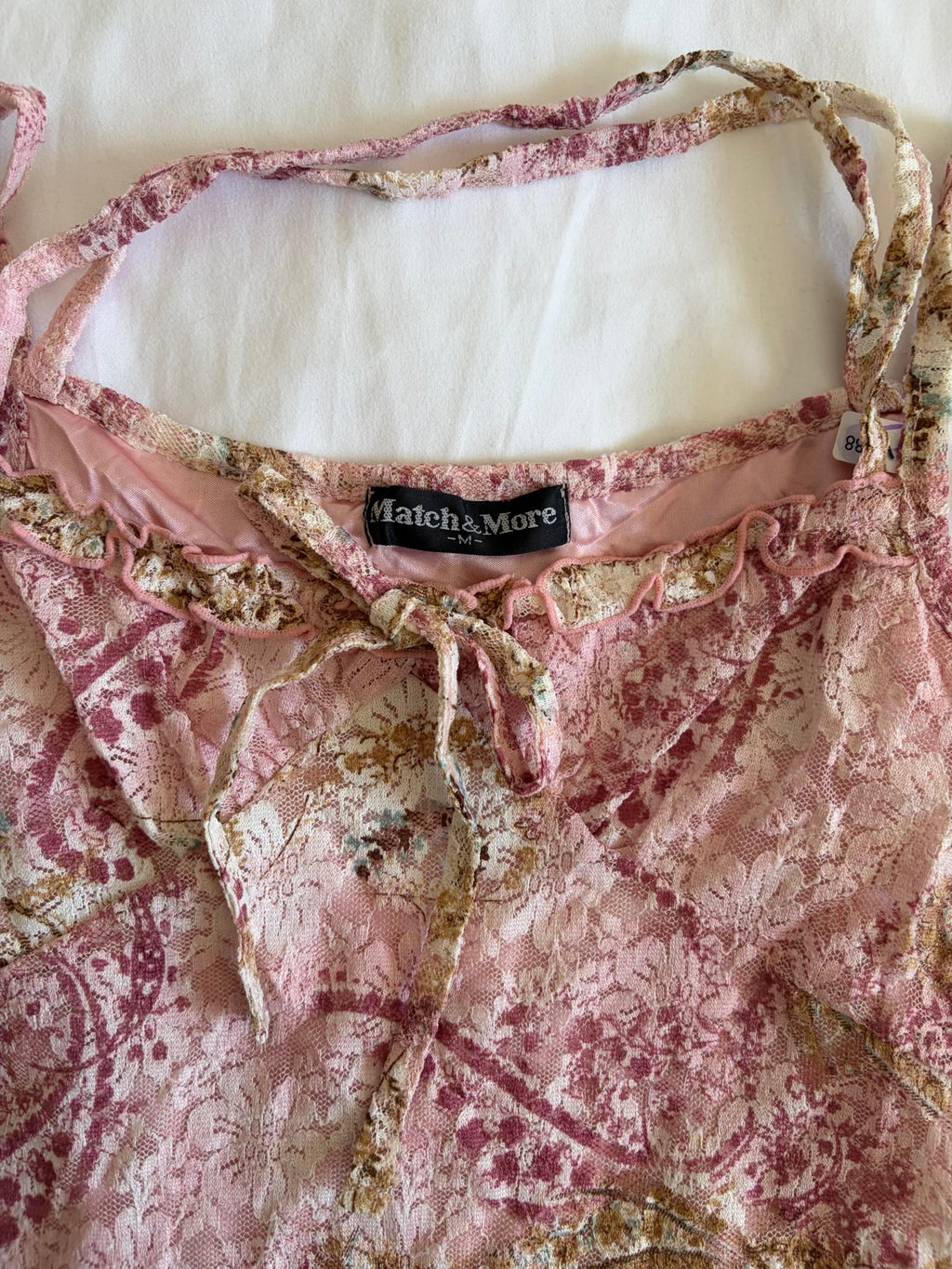 Vintage Y2K Japanese pink and brown lace coquette cami with double racer strap detail