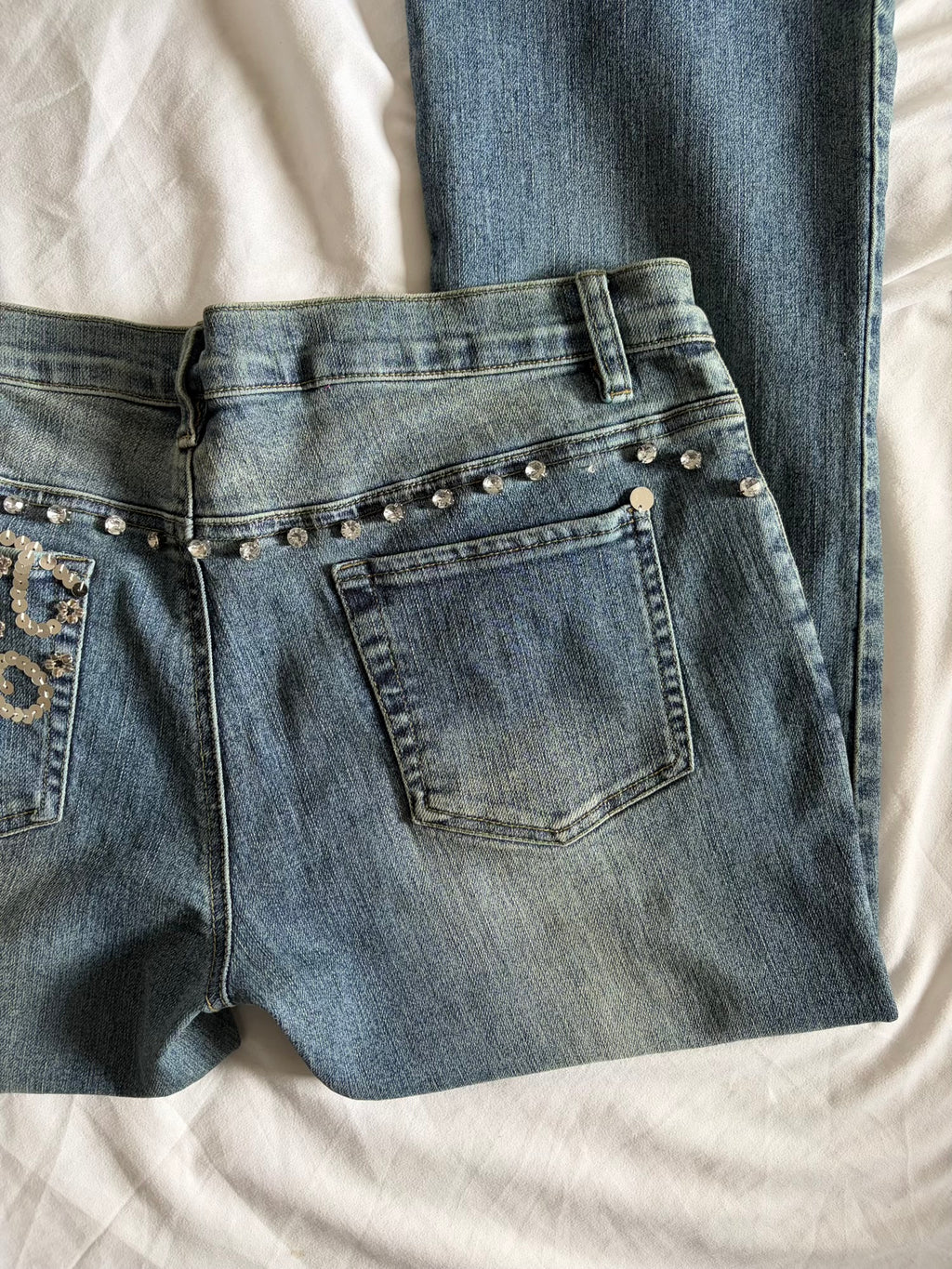 Vintage 2000s Mid Rise Bootcut Flared Jeans with Silver Embellishment and Beads