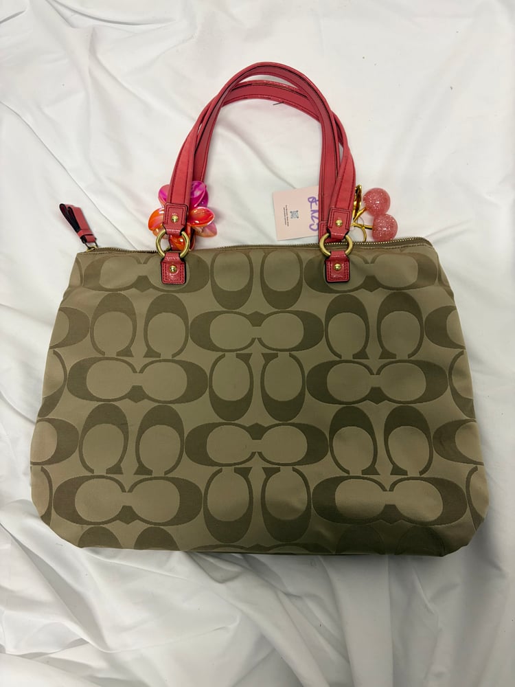2012 Coach Daisy Signature Coral Tote