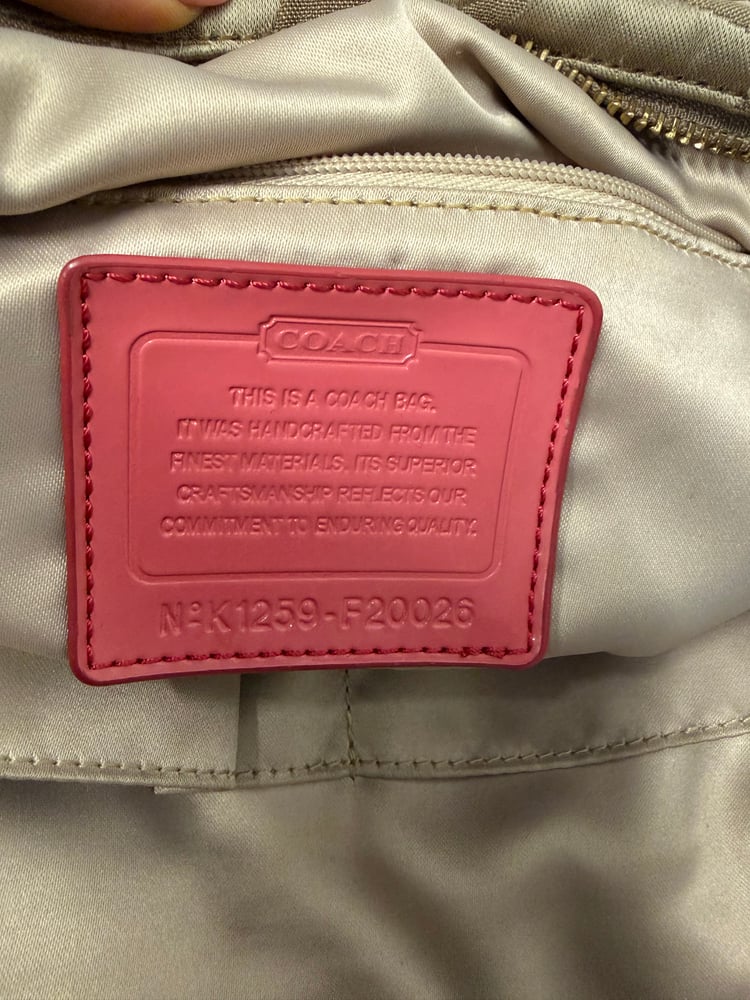2012 Coach Daisy Signature Coral Tote