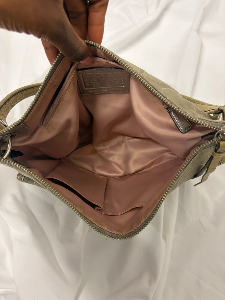 2011 Coach Poppy Limited Edition Metallic Jacquard Hippie Shoulder Bag