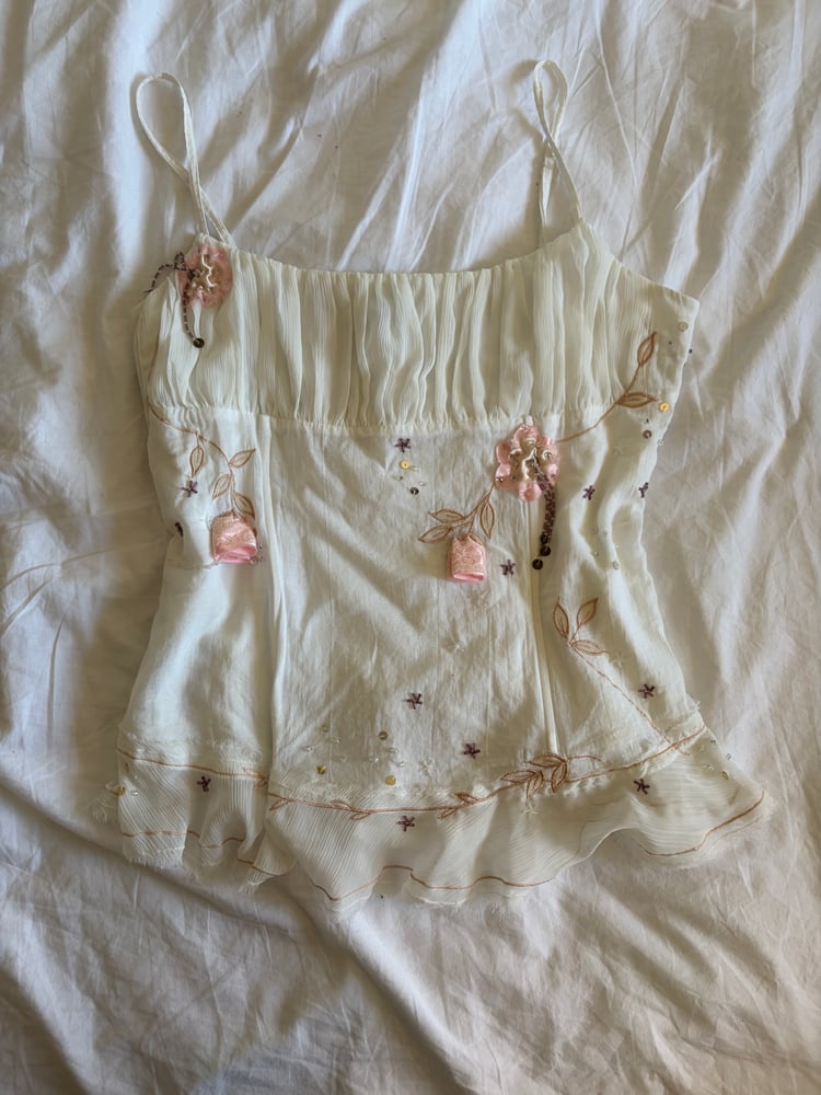Y2K 2000s white corset style cami with pink applique flowers, embroidery, sequins and beads