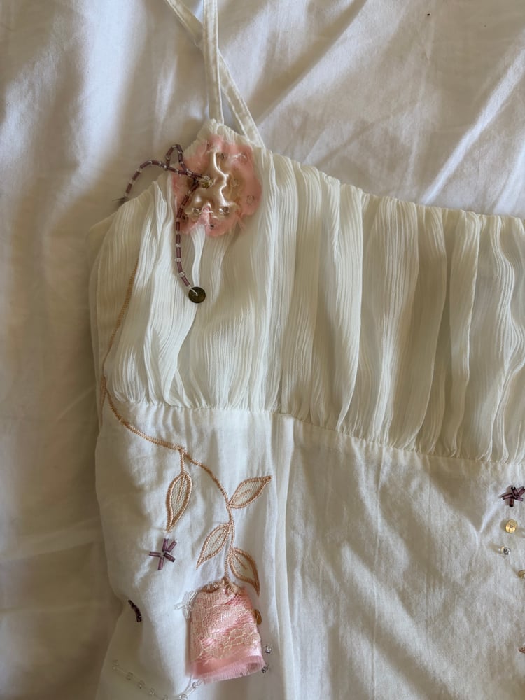 Y2K 2000s white corset style cami with pink applique flowers, embroidery, sequins and beads