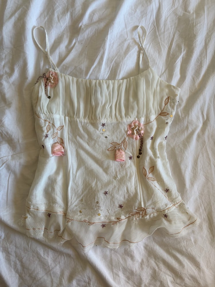 Y2K 2000s white corset style cami with pink applique flowers, embroidery, sequins and beads