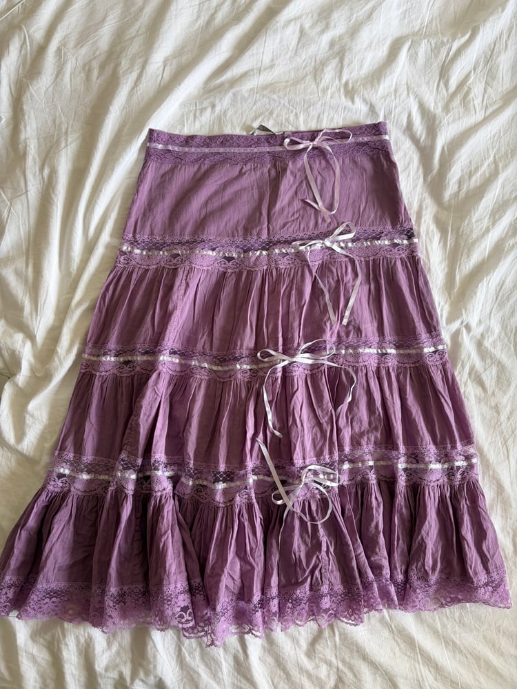 Vintage Y2K purple tiered maxi skirt with lace and ribbon