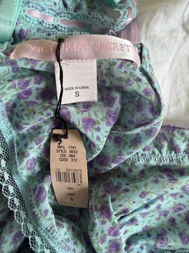 Vintage Y2K rare 2003 Victoria’s Secret turquoise floral babydoll cami