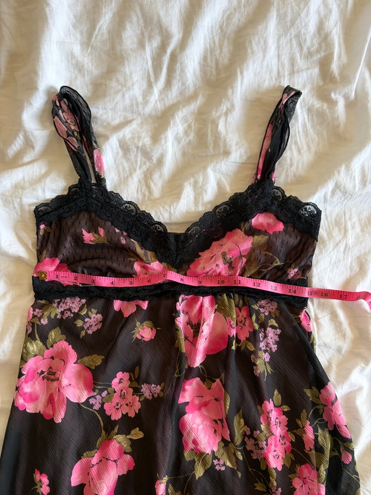 Vintage Y2K Morgan de Toi black floral dress with polka dots on cups