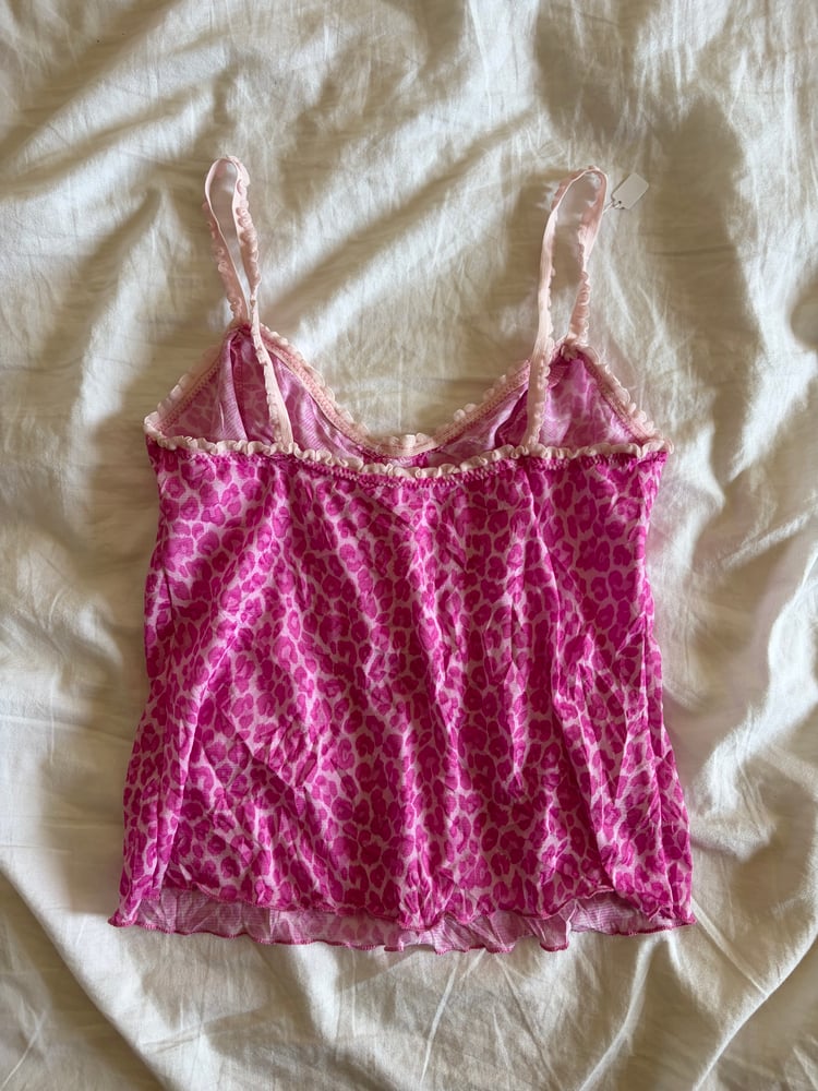 Vintage Y2K pink leopard micromesh cami with ruffle straps and trimming
