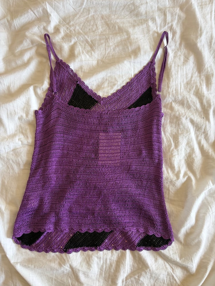 Vintage Y2K purple and black iridescent sequin crochet cami