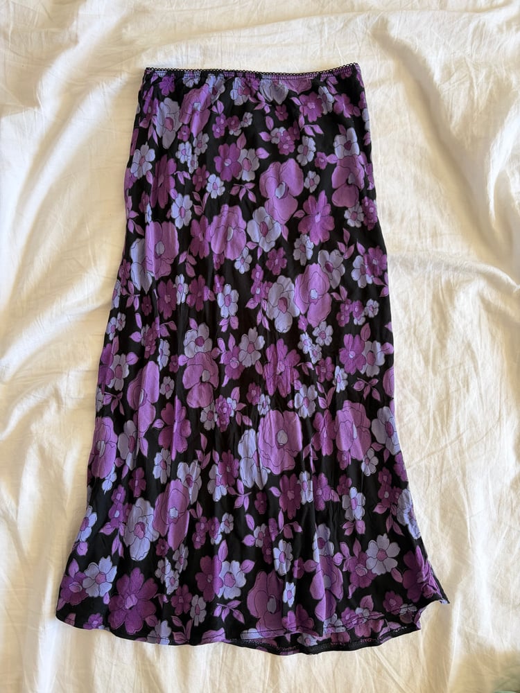 Vintage 1990s black and purple floral midi skirt
