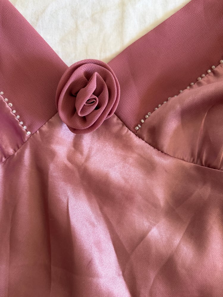 Vintage 90s pink ruffle mini dress with beaded detail and mesh ruffle hem