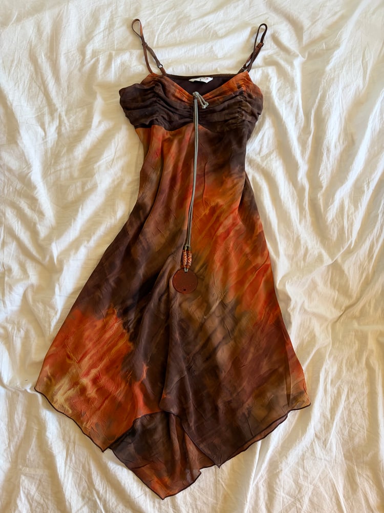 Vintage Y2K asymmetrical hem brown and orange tie dye ruched bust dress