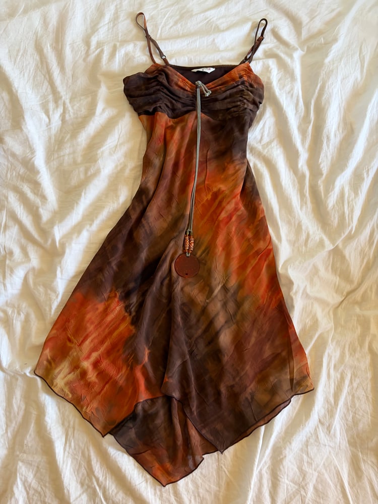 Vintage Y2K asymmetrical hem brown and orange tie dye ruched bust dress