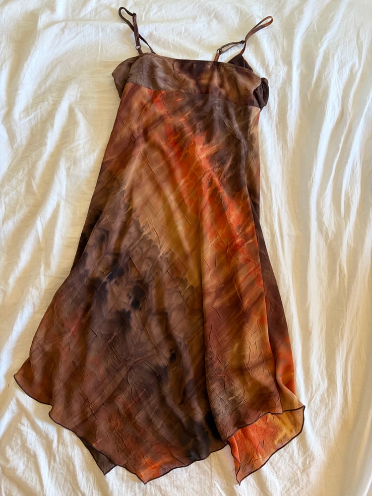 Vintage Y2K asymmetrical hem brown and orange tie dye ruched bust dress