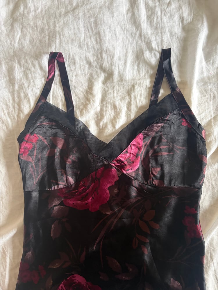 Vintage 90s gothic whimsy black floral cami with mesh on bust