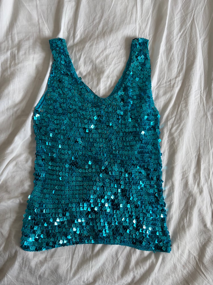 Vintage Y2K blue sequin crochet cami
