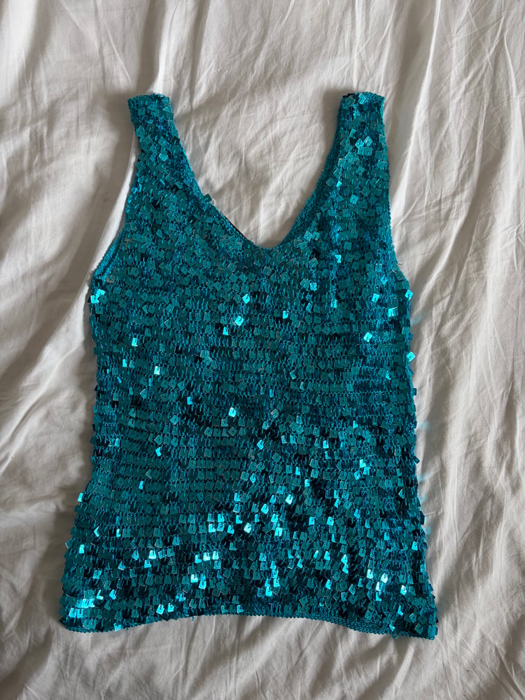 Vintage Y2K blue sequin crochet cami